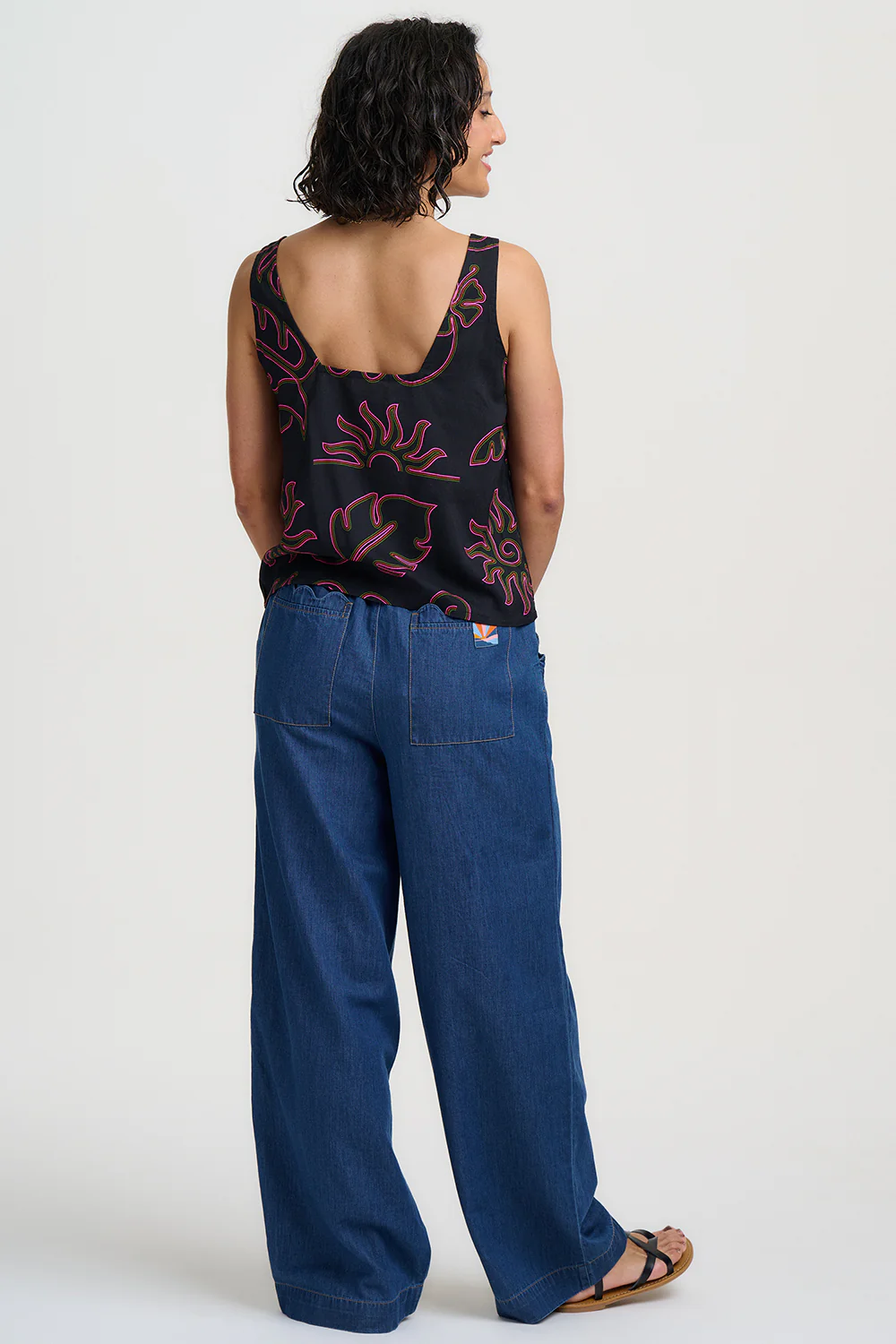 Ellie Vest Top - Black, Tropical Lines - Image 6