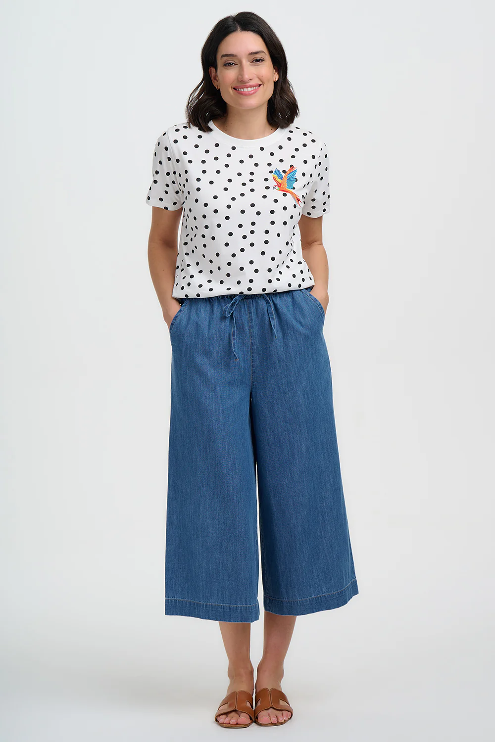 Maggie T-Shirt - Off White/Black Spots, Parrot - Image 3