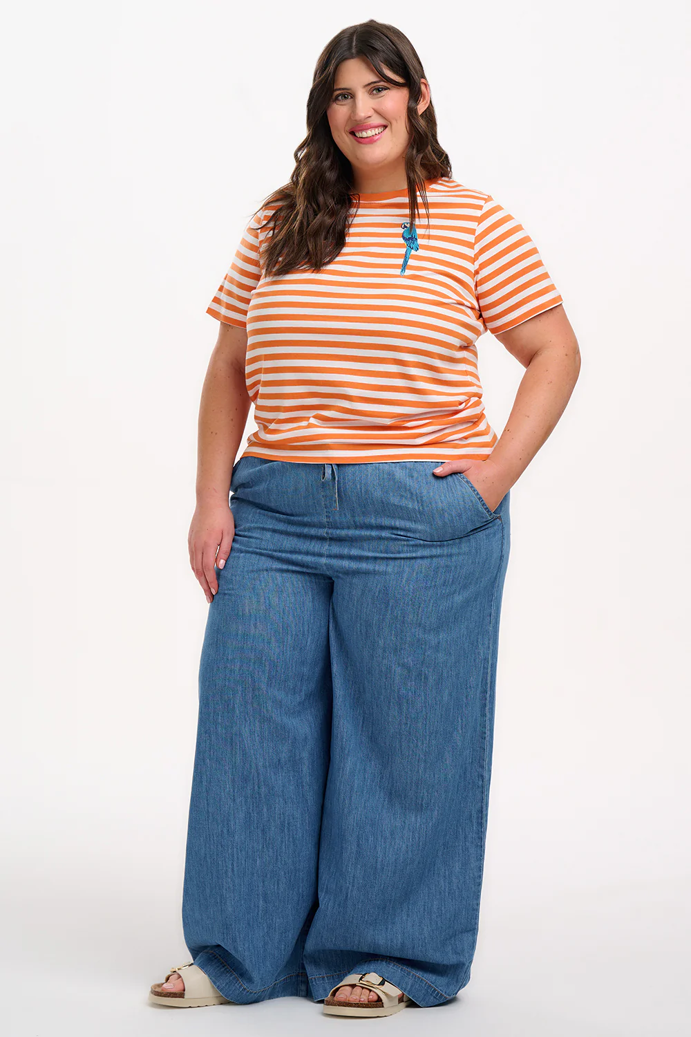 Maggie T-shirt - Off-White/Orange, Stripy Parrot - Image 4