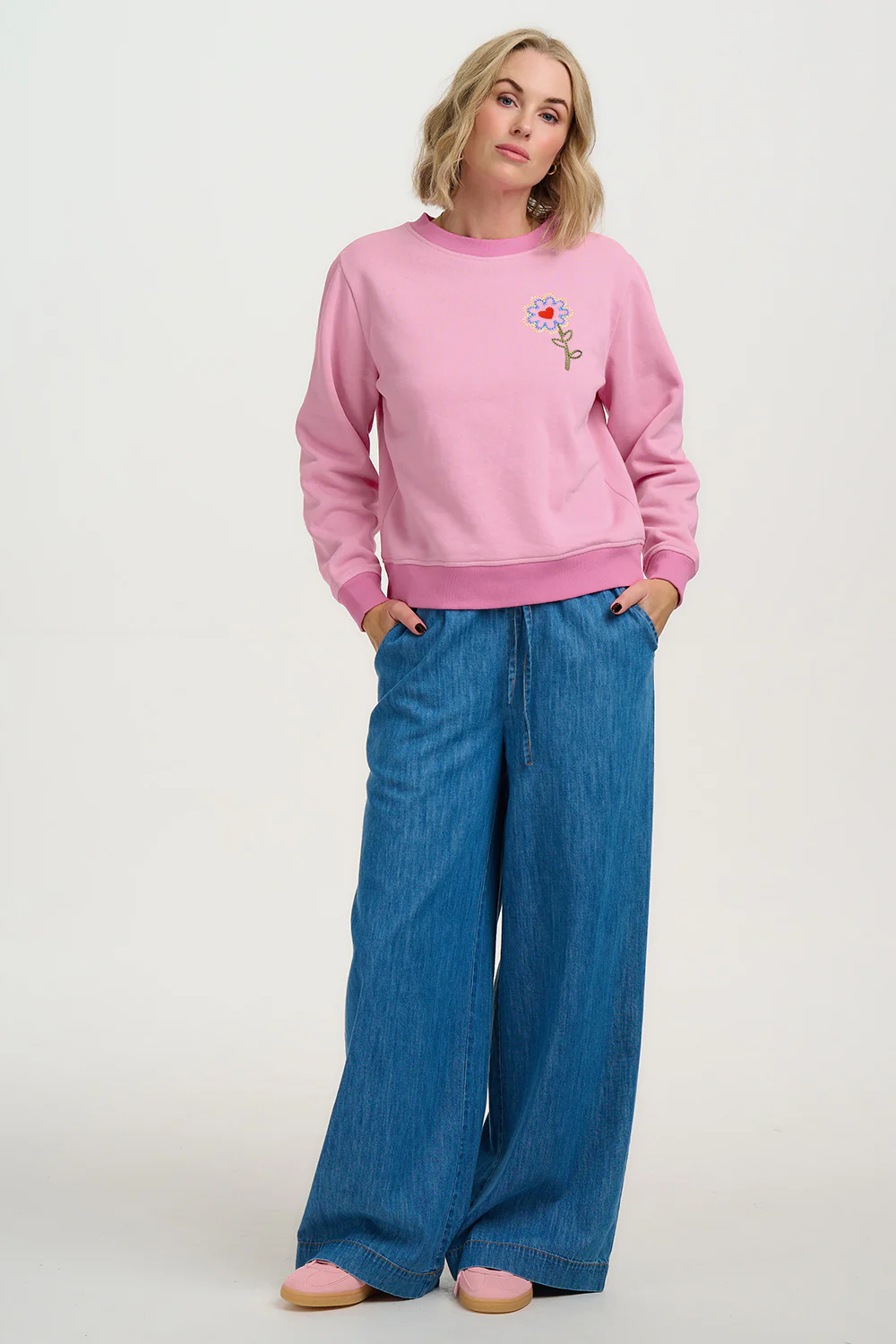 Mindy Blouson Sleeve Sweatshirt - Pink, Heart Flower - Image 4